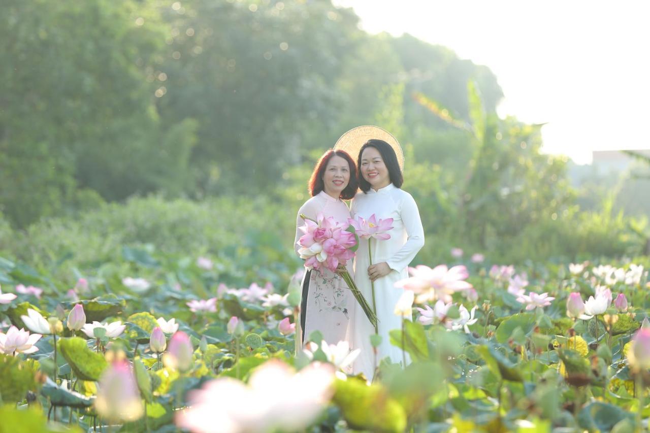 Lotus Hotel Ninh Binh Bagian luar foto