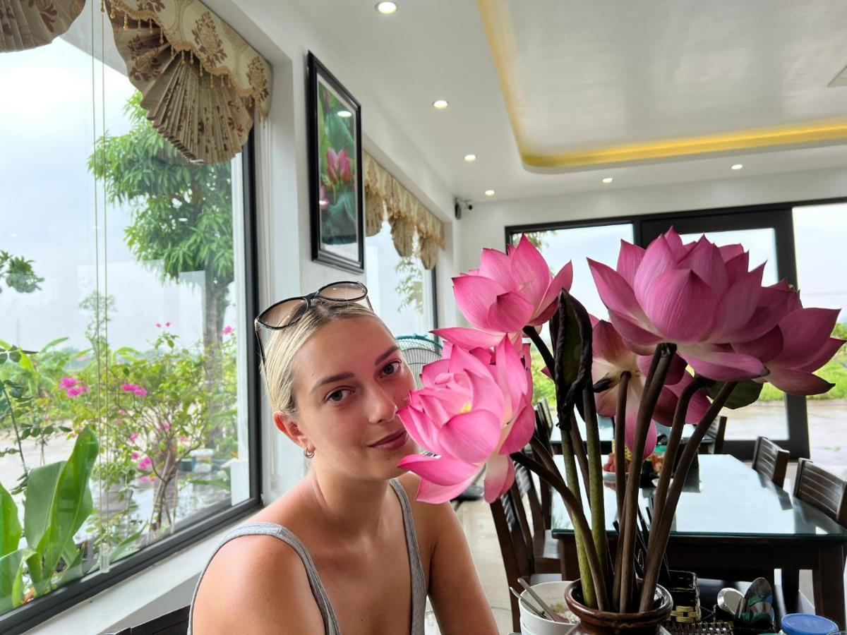 Lotus Hotel Ninh Binh Bagian luar foto