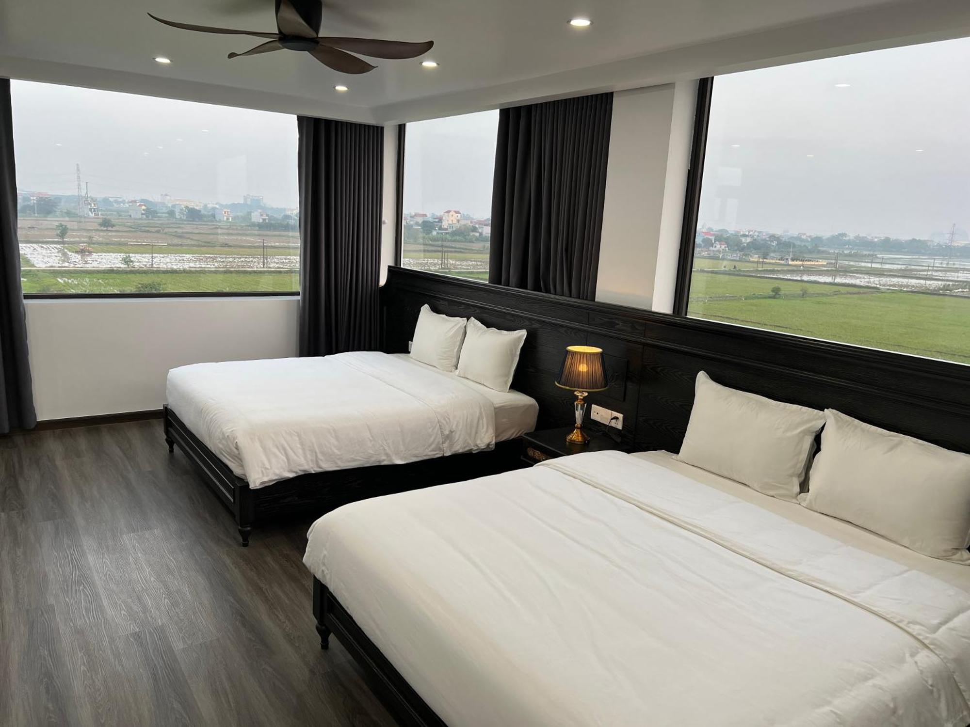 Lotus Hotel Ninh Binh Bagian luar foto