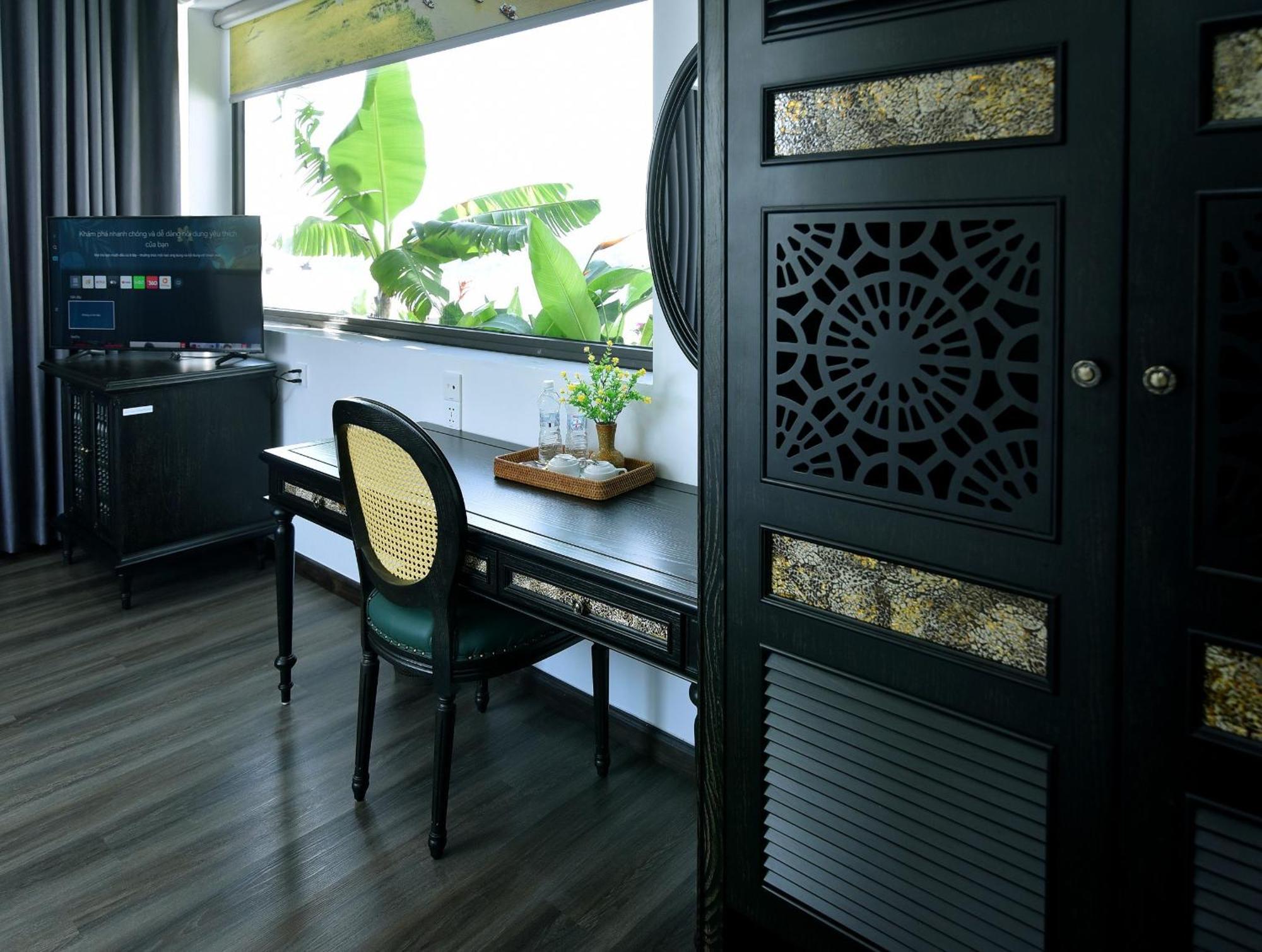 Lotus Hotel Ninh Binh Bagian luar foto