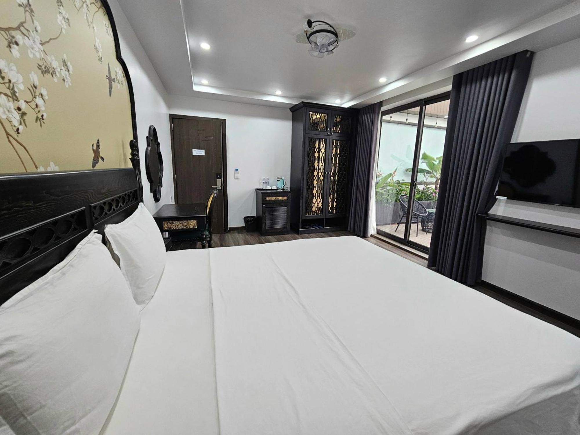 Lotus Hotel Ninh Binh Bagian luar foto